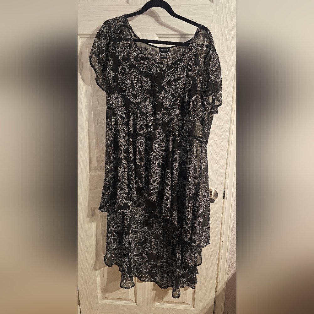 Torrid Black and White Patterned Dress